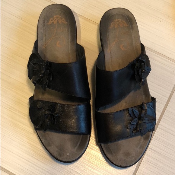 dansko velcro sandals